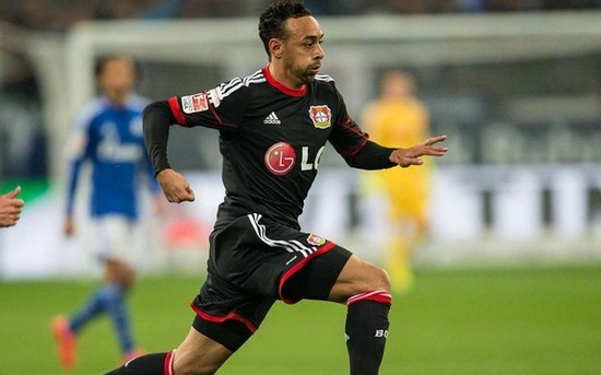 Weibo Gaming vs LNG预热海报：谁会赢下比赛，晋级败决？我们赛场见！