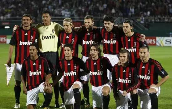 Ruler女枪伤害拉满狂扫不止 Kanavi茂凯逮捕Rookie JDG拿赛点