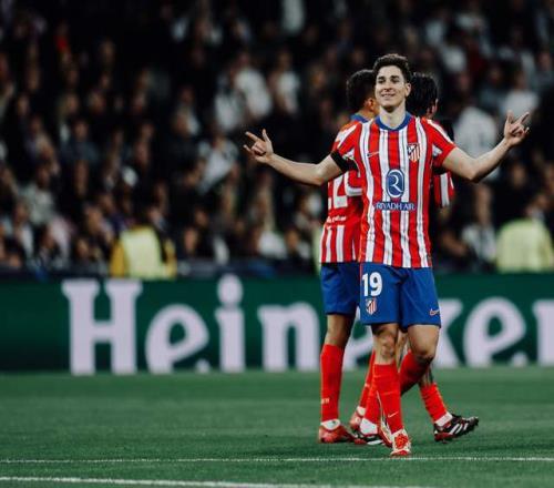 英雄联盟LPL转会：RNG未见进账，反而LEC的G2急了